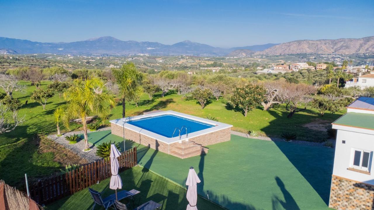 Cubo'S Finca La Higuera Alhaurín de la Torre Eksteriør billede